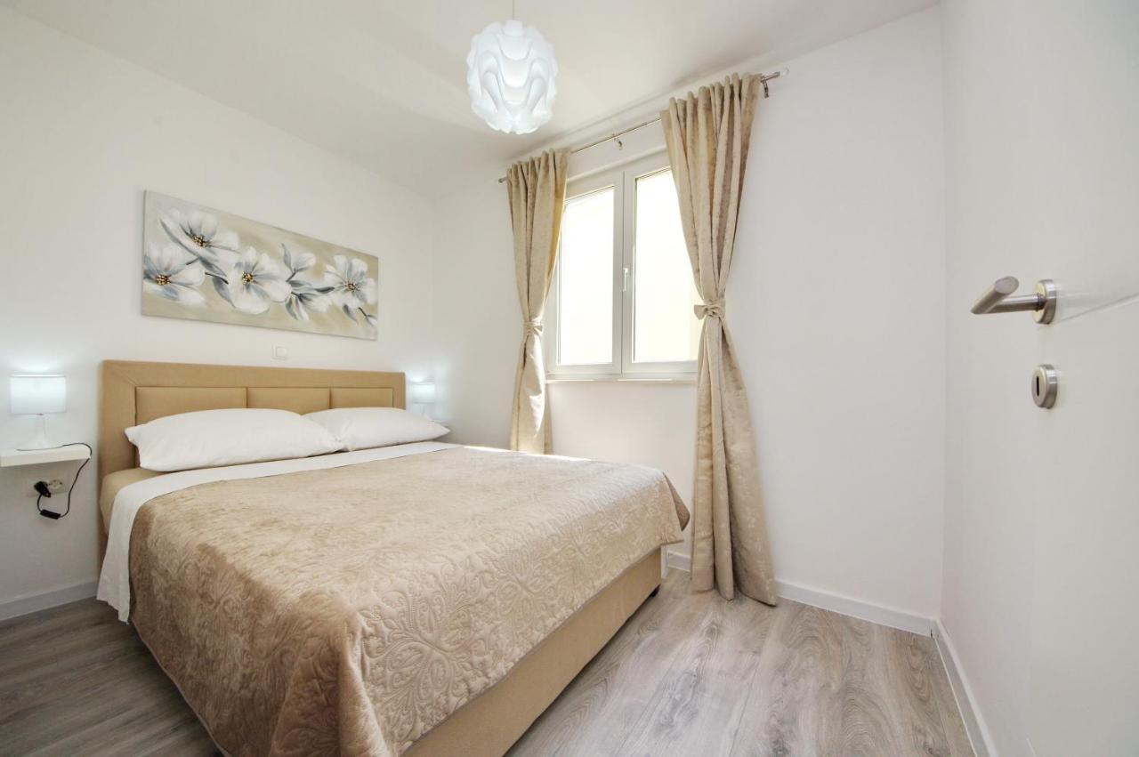 Apartmani Maris Poljica  Экстерьер фото